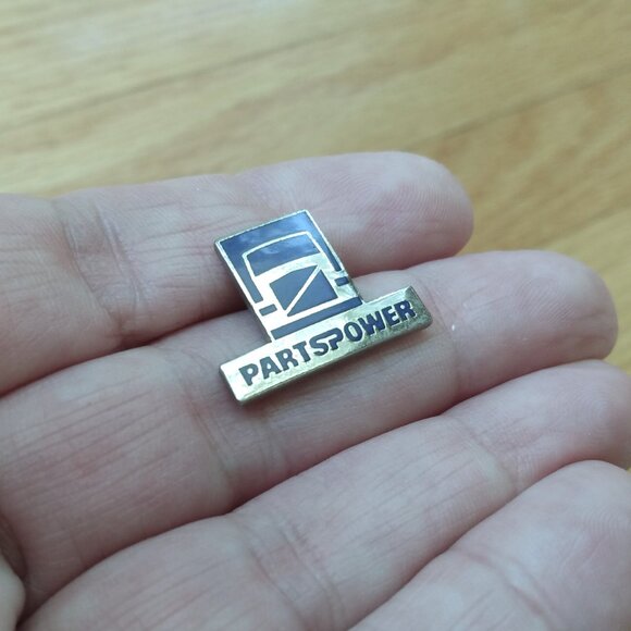 Vintage VOLVO PartsPower Hat Lapel Pin Tie Tack Truck 18 Wheeler Collectible - Picture 3 of 10